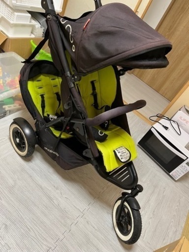 二人乗りベビーカー