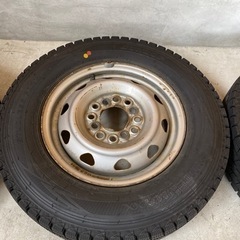 軽バン　スタッドレスタイヤ、ホイール付きの画像