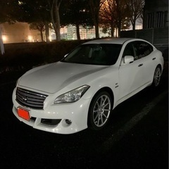 車検ほぼ2年！コミコミ価格！早い者勝ち‼︎フーガハイブリッドVIP‼︎