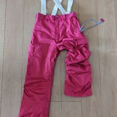 【美品】スキーウェア上下　サイズ140　(約125〜145cm)　キッズ　サイズ調整可能の画像