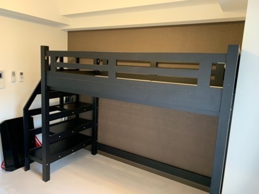 木製ロフトベッド