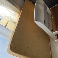 収納棚付きシングルベッド　ホワイトの画像