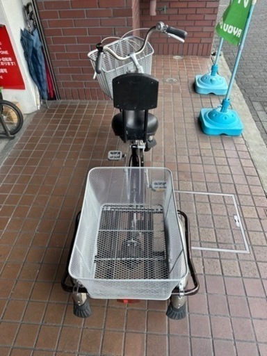 ★美品★フロント20インチ　リア16インチ三輪車　スイング機能搭載　サドル高さ調整可能