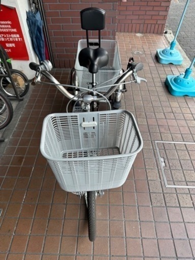★美品★フロント20インチ　リア16インチ三輪車　スイング機能搭載　サドル高さ調整可能