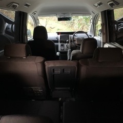 車検6年8月まで！　70ノアの画像