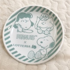 【美品】スヌーピー　ロッテリアコラボ小皿