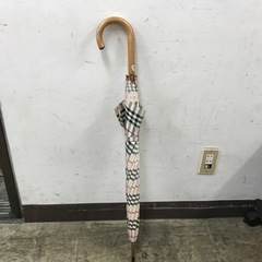 K2302-506 BURBERRY 傘 約88cm 汚れ、サビ有の画像