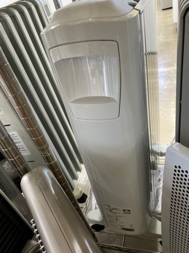 ?De'Longhi お肌＆喉に優しい♪ オイルヒーター?6240