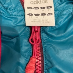【お値下げしました！】adidas　ウィンドブレーカーの画像