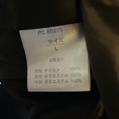 フード付きコートの画像