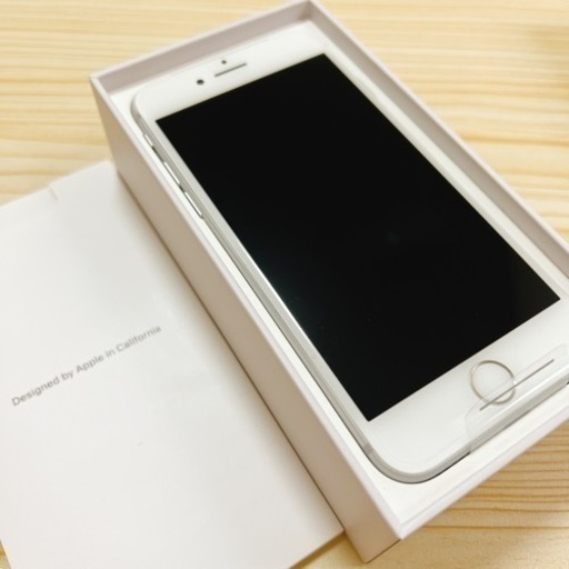 【新品未使用】iPhone 8 Silver 64 GB