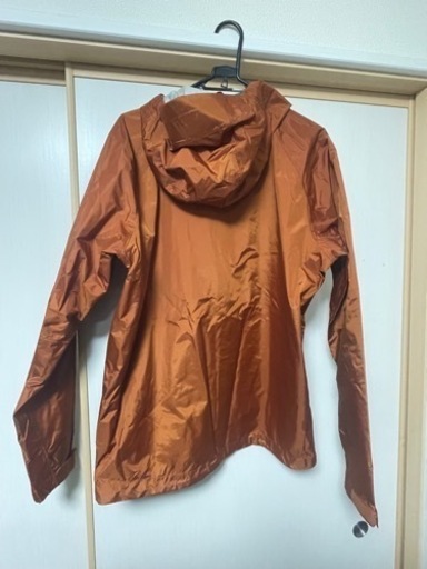 パタゴニア　マウンテンパーカーLサイズ