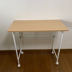 折りたたみ机