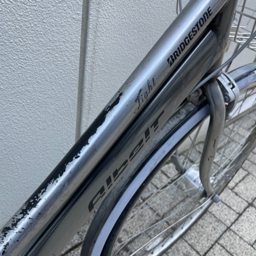 ブリヂストン通勤通学用自転車 カゴ鍵LEDオートライト付き27インチ