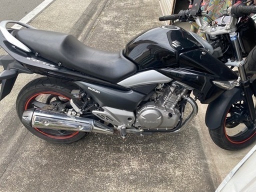 バイク GSR250
