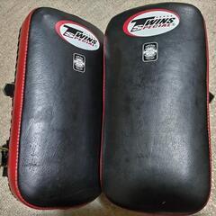 twins キックミット