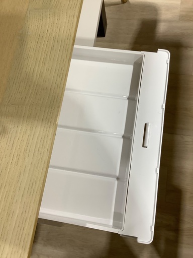 IKEAダイニングテーブルLISABO入荷いたしました！高さ約75cm 幅約140cm 奥行約80cm
