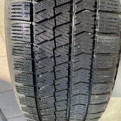 225/65R17 スタッドレス ホイールセット pcd108 17年製の画像