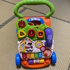 知育玩具　歩行補助玩具