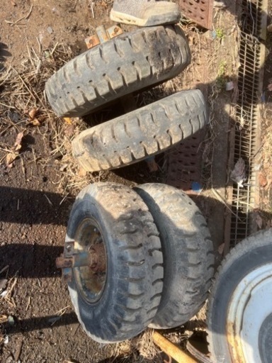 コンバイン★トレーラー★運搬車★タイヤ★ダブルタイヤ★