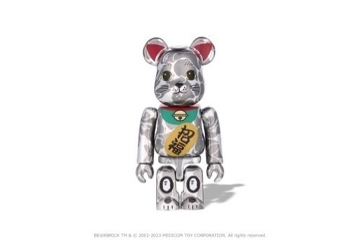 【限定品】2023年版 招き猫銀メッキ エイプ × ベアブリック  BE@RBRICK