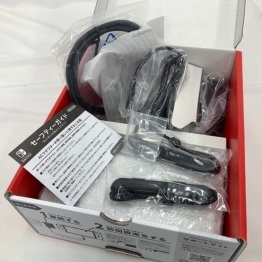 任天堂　Switch有機ELモデル　ホワイト　未使用に近い