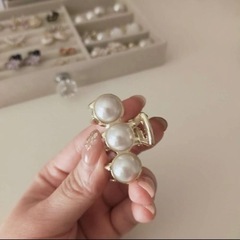 新品未使用　ヘアアクセサリーの画像