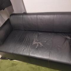 ソファー譲ります