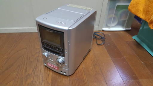 SONY CMT-M3 ステレオコンポ　本体のみ　通電確認のみ　ジャンクにて