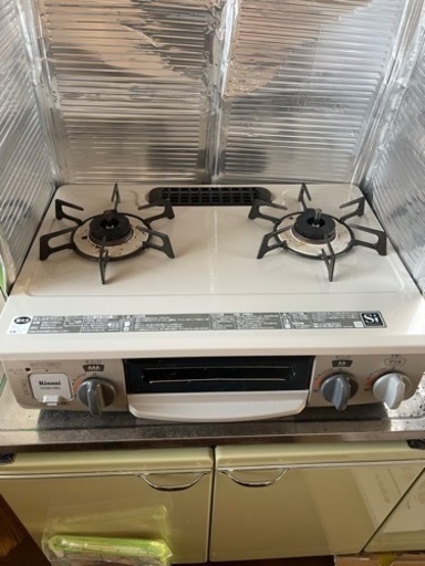 洗濯機、冷蔵庫、炊飯器、ガステーブル