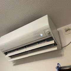 霧ヶ峰のエアコン18畳用と6畳用両方取りに来ていただける方限定特価！