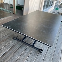 訳あり品　セラミック天板の昇降式センターテーブル　140センチ幅