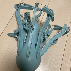 IKEA★タコさん洗濯干し　16ピンチの画像