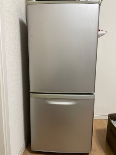 【他フリマアプリにて売り切れました】Panasonic 2ドア 冷蔵庫 NR-B144W