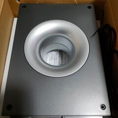 DXアンテナ 地上デジタル放送 UHF・VHF/FMブースター内蔵デジタル室内アンテナ グレー US100Aの画像