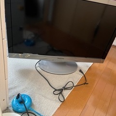 Panasonic 液晶テレビ　37型　あげます