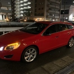 新車時より記録簿有！23年式ボルボV60 車検ロングの画像