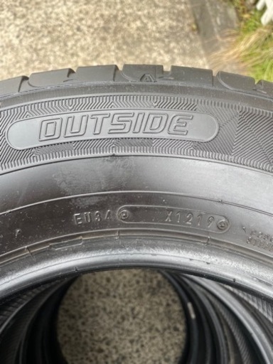 ?他媒体で取引決定?215/70R15  98H  8.5-9分山　DUNLOP　2019年　ノーマルタイヤ4本