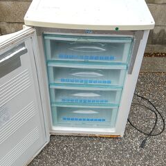 ◆　冷凍庫　Abitelax ACF-106　◆　動作品　お引き取り限定　◆　アビテラックス　102Lの画像