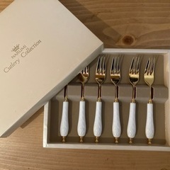 ナルミボーンチャイナ　ケーキフォーク