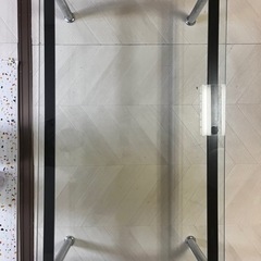 【4/3】処分ガラスローテーブルの画像