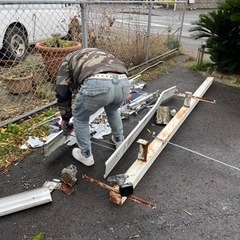 現場の片付けや作業の画像