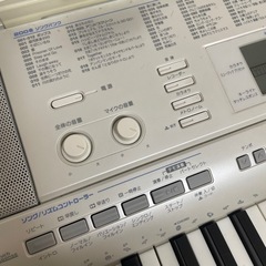 電子ピアノ　光ります⭐︎の画像