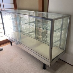 ショーケース 取りに来てくれる方限定