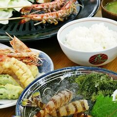 【土日祝勤務可能な方】学生歓迎！車えび専門店スタッフ募集【時給950円~】の画像