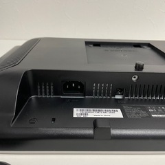 ●■ DELL 液晶モニター 19インチ（本体のみ/電源コードなし）の画像