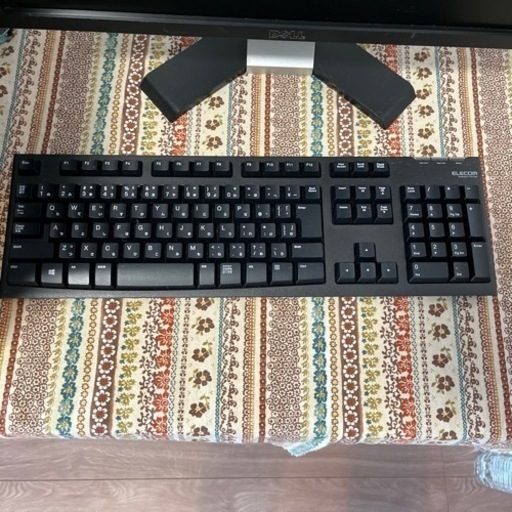 パソコン　デスクトップ