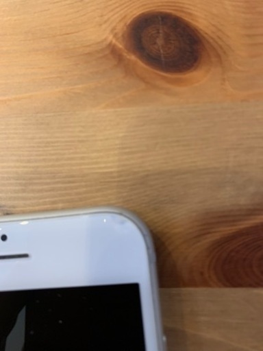 【売れました！！！】iPhone8 64GB SIMフリー　シルバー　docomo スマホ
