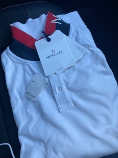モンクレールポロシャツ　新品未使用　XL程度