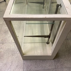 アンティークのショーケース フランス